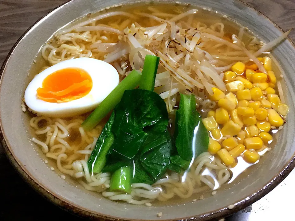 インスタントにひと手間ラーメン|男子高校生の自炊録さん