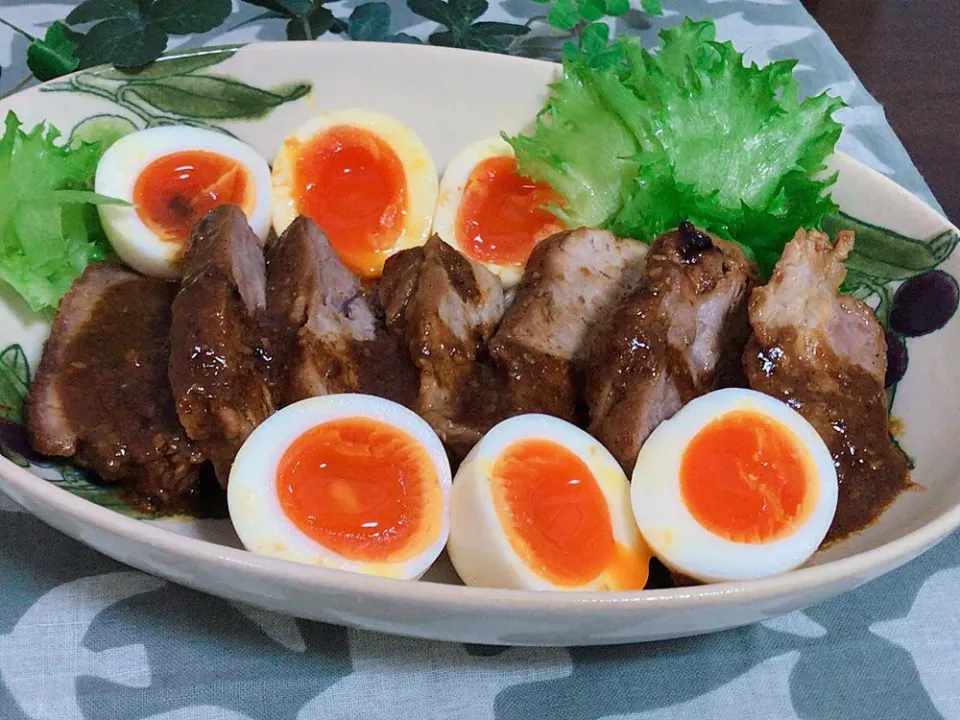 Snapdishの料理写真:桜央里さんの料理 お手軽にしっとり味噌焼豚❣️|ちゃんちさん