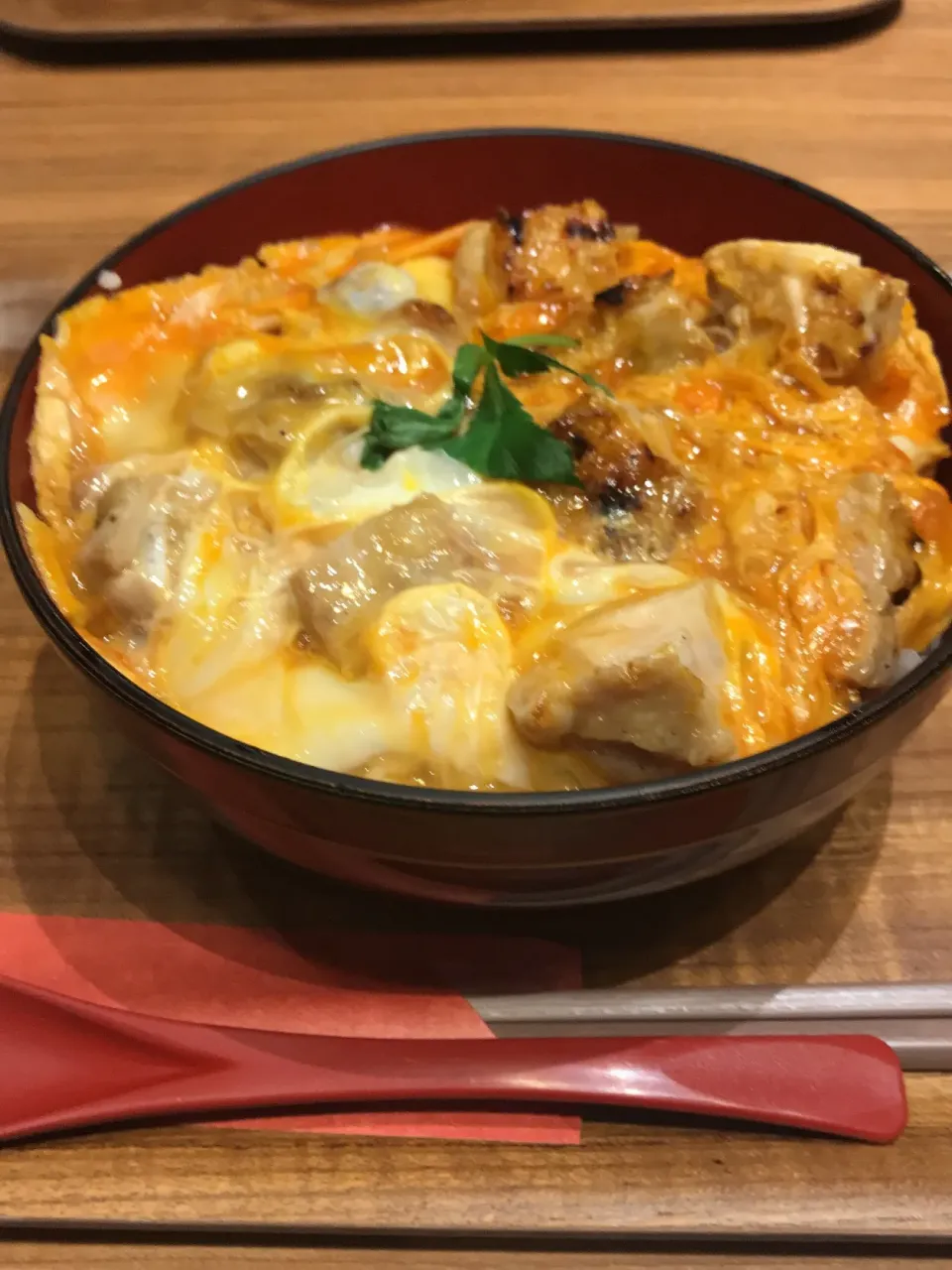 名物 炙り焼き親子丼（大盛り）🐔|まさとさん