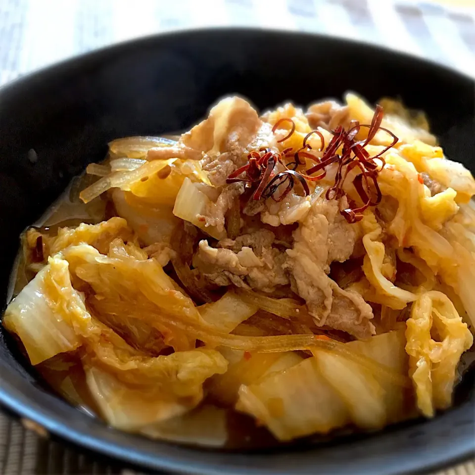 白菜と豚バラの味噌煮込み🐷|ららさん