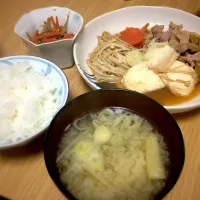 Snapdishの料理写真:肉豆腐🍴|ひょうたんさん