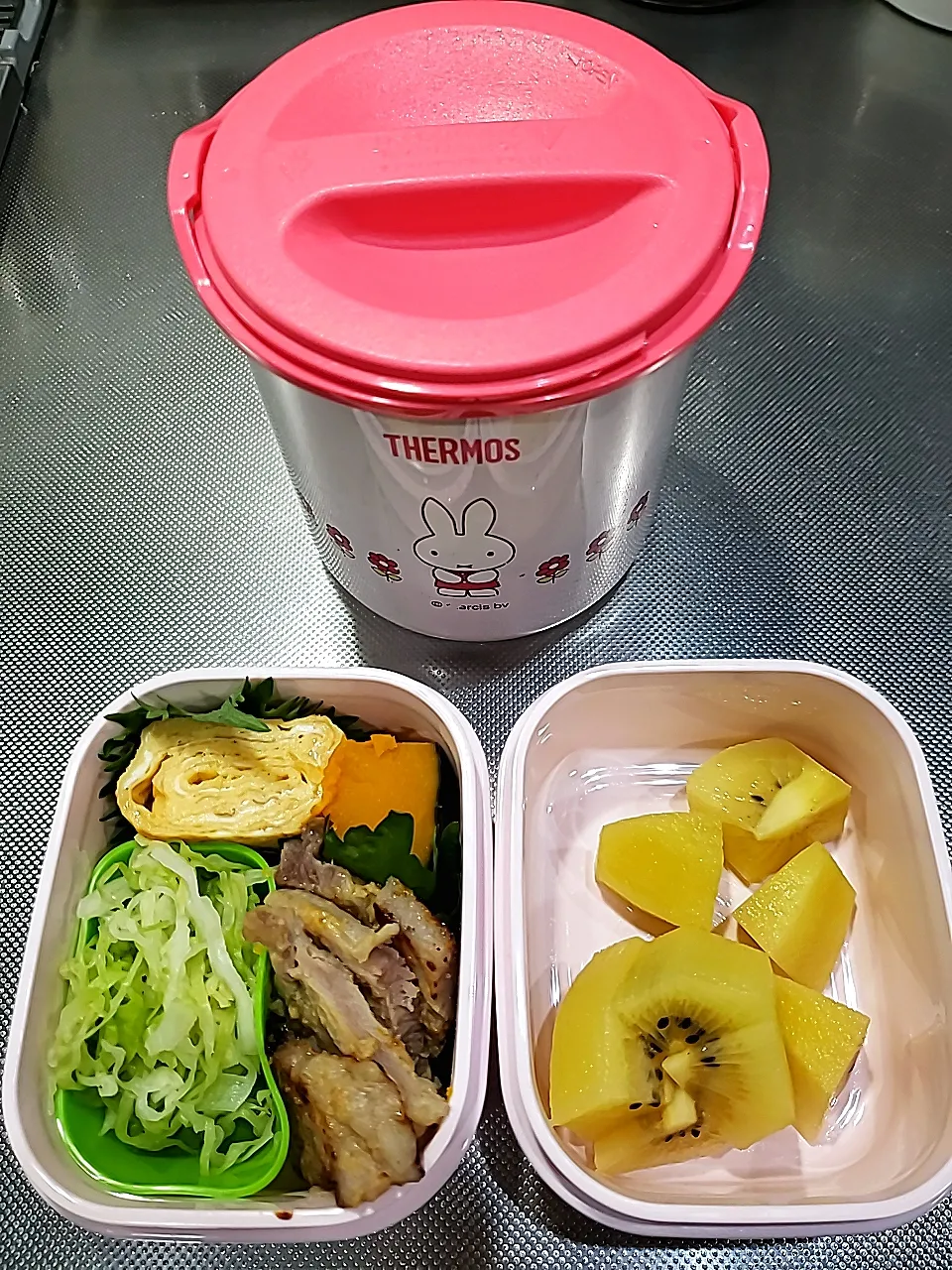 Snapdishの料理写真:今日のお弁当　中学生娘ちゃん(*^^*)|sakuhimaさん