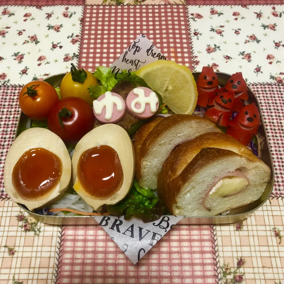 昼はパン弁当🍱|＊ゆみしぼり＊さん