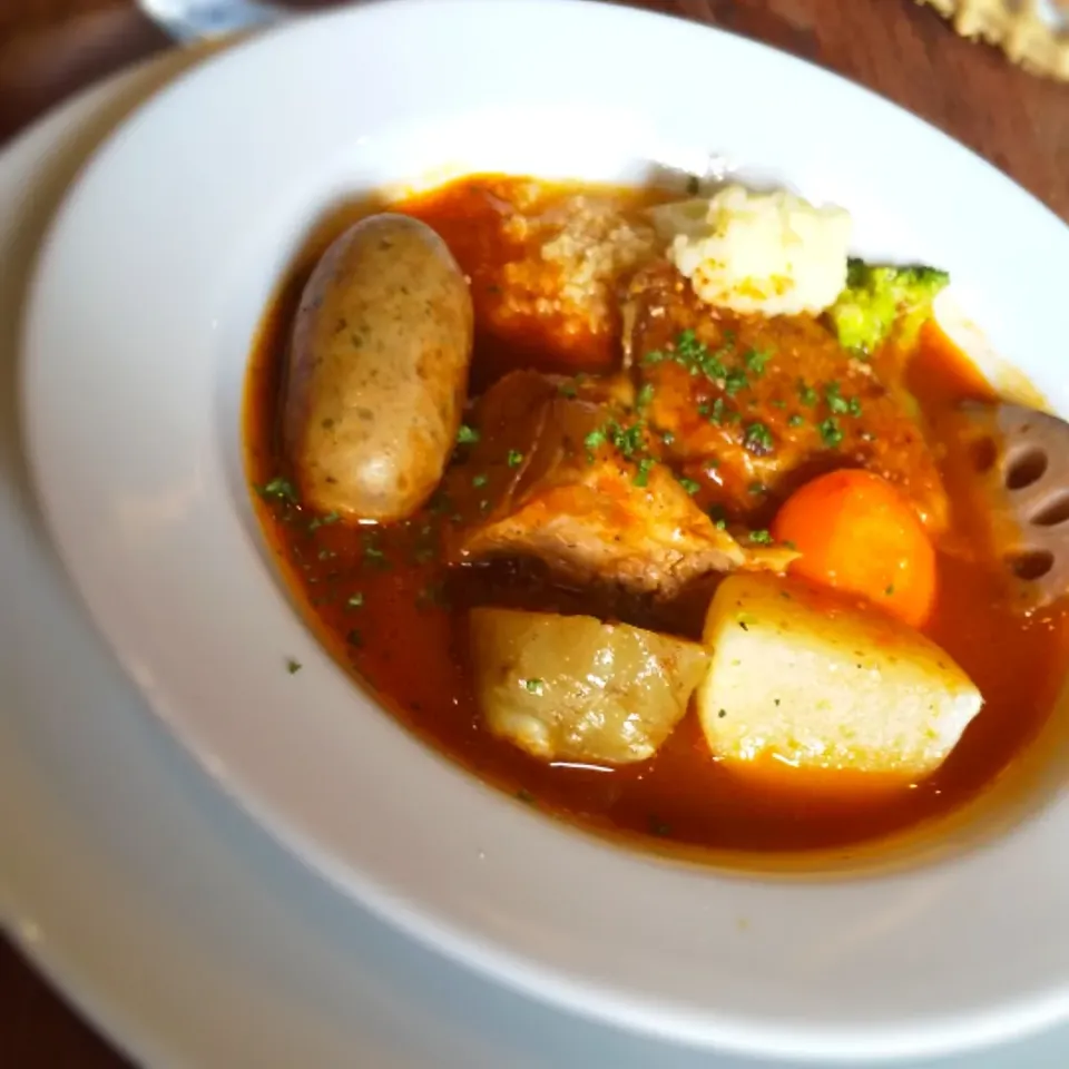 デリシューデコ ランチ お肉料理のメイン|いりごまさん