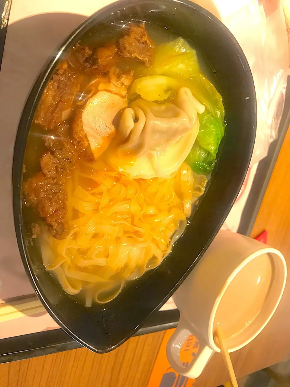 Snapdishの料理写真:Beef brisket and pork dumplings noodles|Sky Blueさん