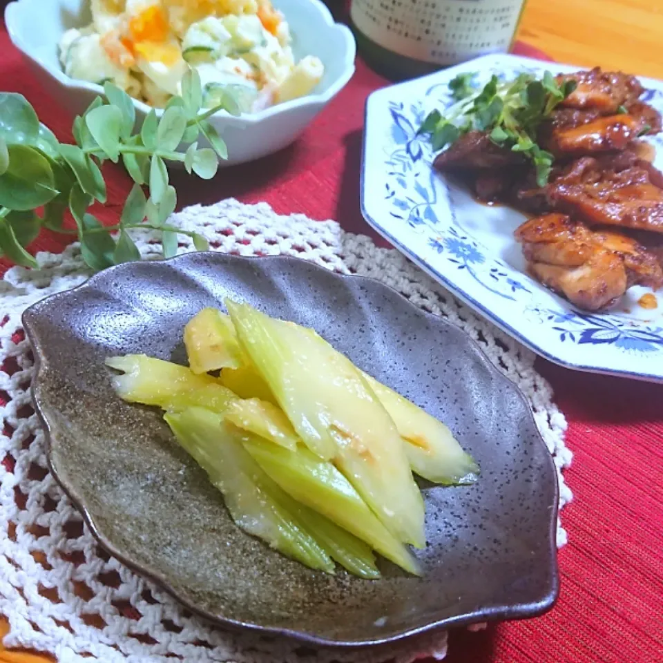 かおちゃんさんの料理 うちの定番♡セロリの味噌漬け♪|とまと🍅さん