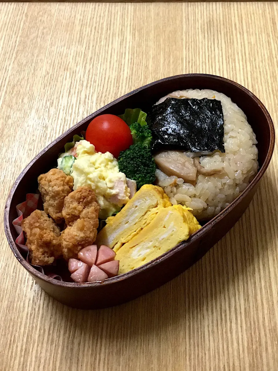 #ムスメ弁当  #幼稚園弁当  #曲げわっぱ弁当  #曲げわっぱ|mossan＠OSAKAさん