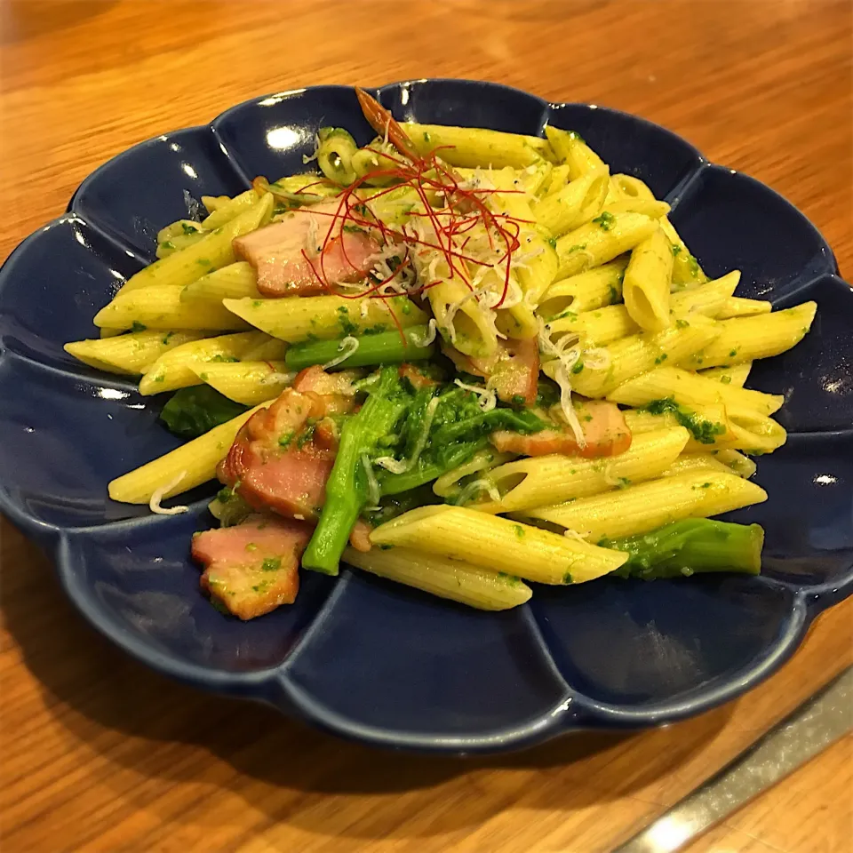 菜の花パスタ🍝あさごはん|くろあおさん