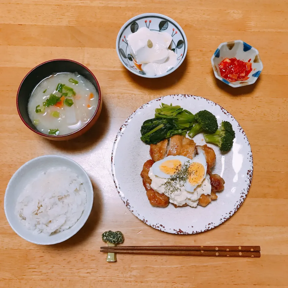 チキン南蛮   卵タルタル  ゆで卵のせ🥚|ちゃみこさん