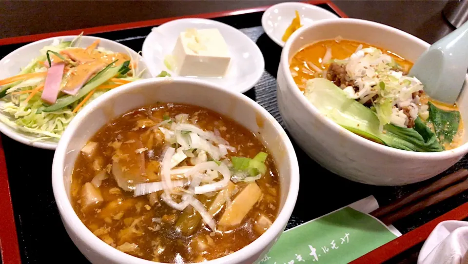 辛み麺+半サンラータン丼を頂きました。|momongatomoさん