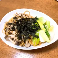 キノコのバター醤油パスタ✨長ネギ添え|HIROさん