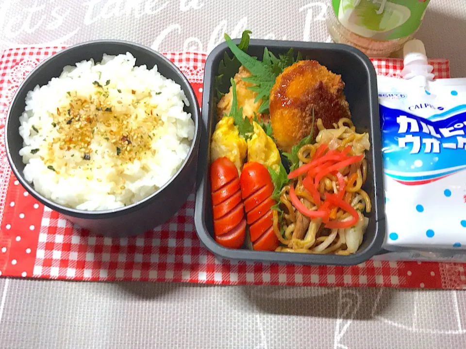 高校生男子今日のお弁当20190215 #唐揚げ#クリームコロッケ #お弁当記録|mi♪さん