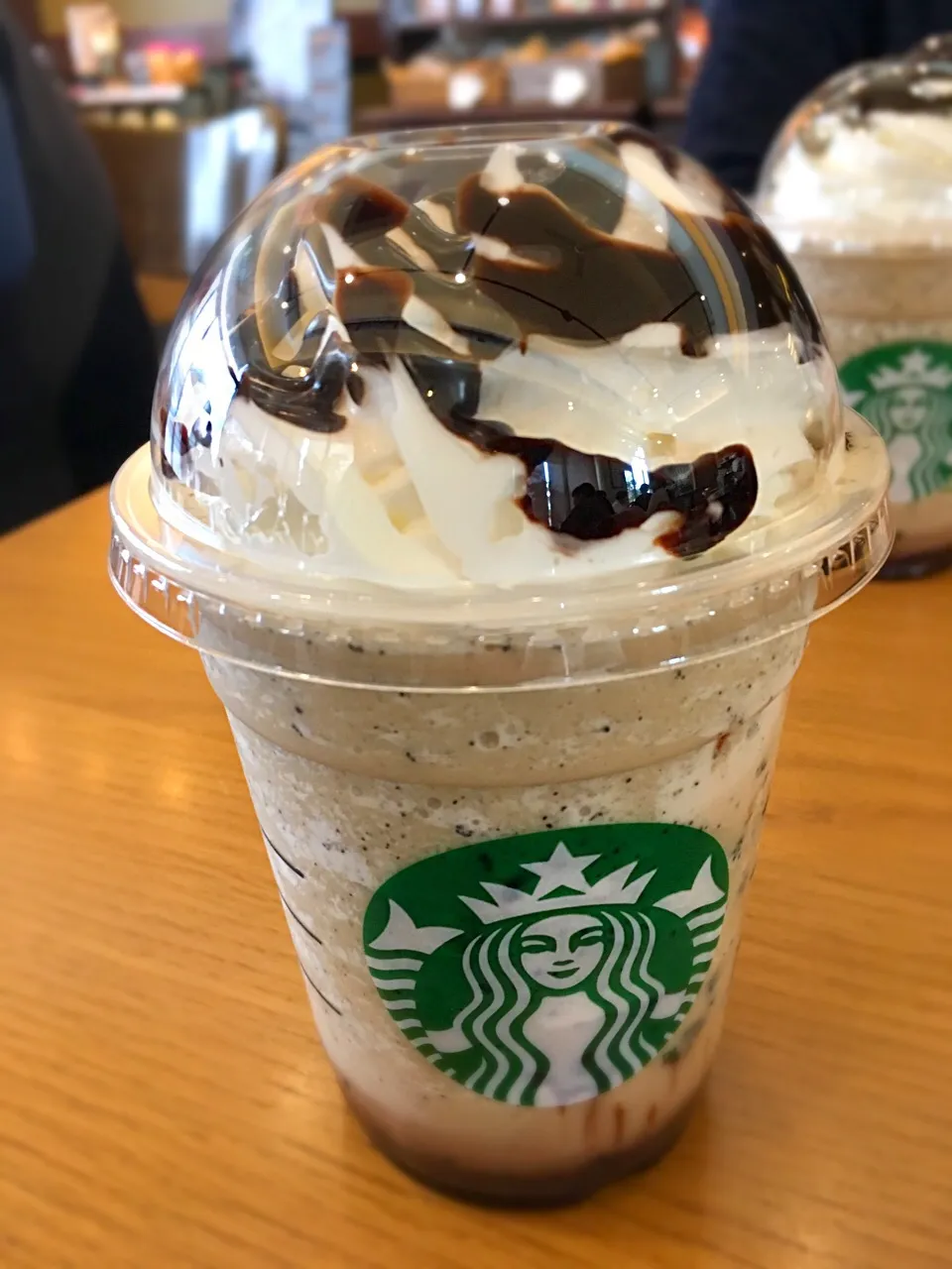 バレンタイン期間限定🌟コーヒーカスタマニアフラペチーノ|ありささん