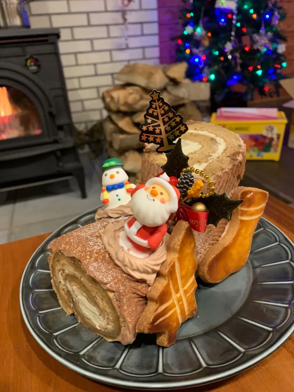 クリスマスの時のケーキ2018①|ネコひげさん