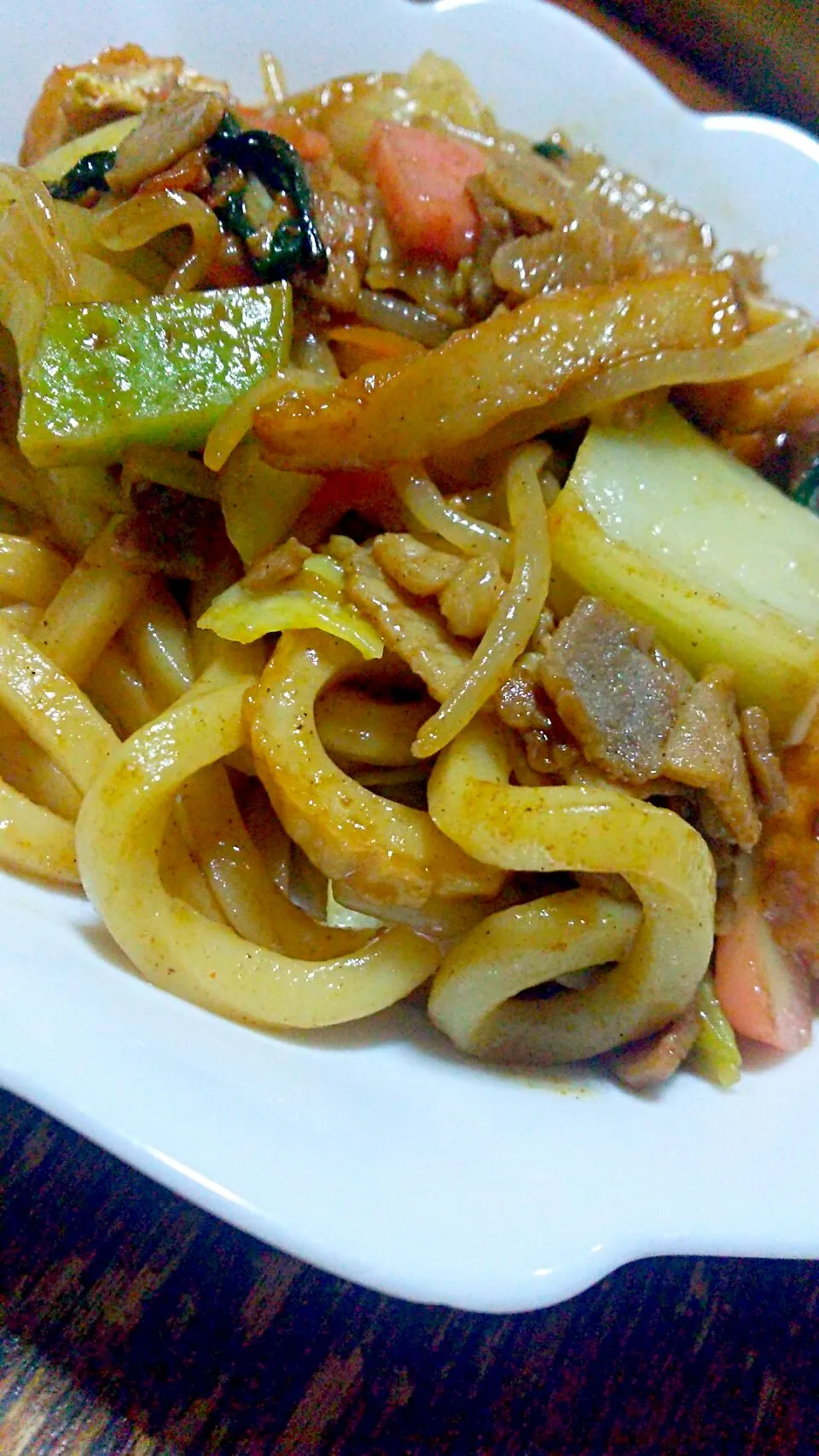 カレー風味ソース焼きうどん😁|naokiさん