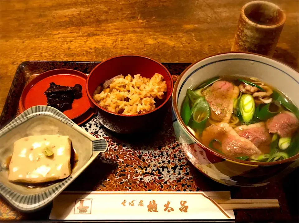 京都🍜権太呂さん本店にて😋鴨なんば・絶品そば実豆腐など👍🏻✨|ちまさん