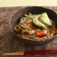 Snapdishの料理写真:アボカドうどん|くろねこさん