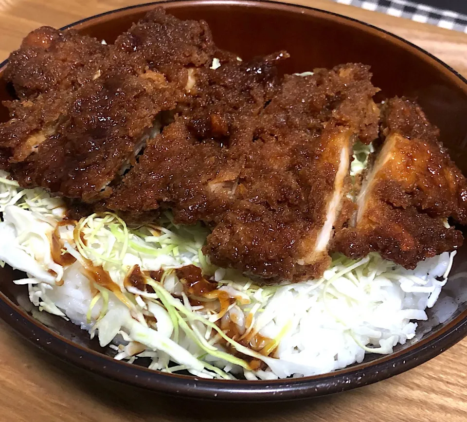 Snapdishの料理写真:ソースかつ丼|まぁたんさん