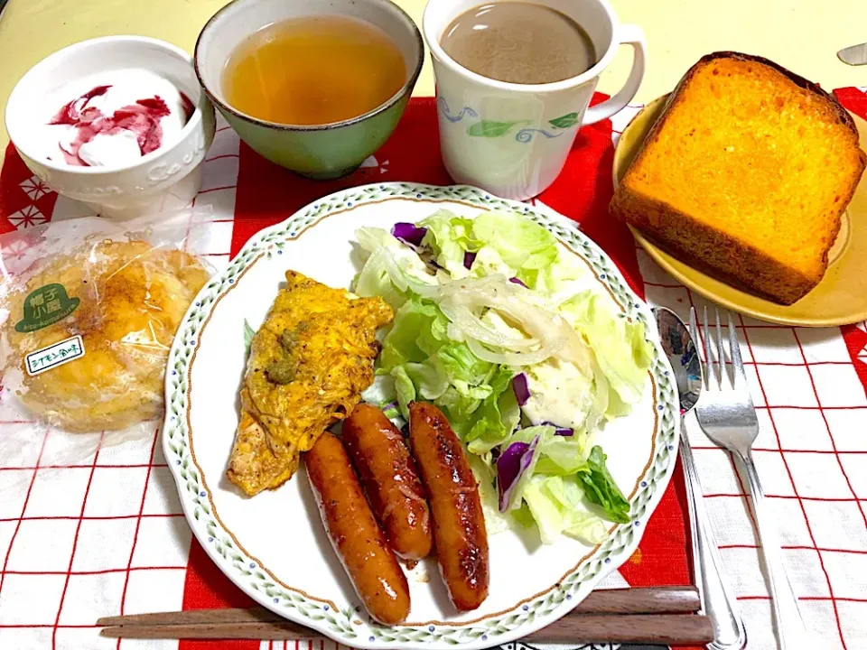 Snapdishの料理写真:ひろみパンのサンデーモーニング|Noriyuki Saitoさん