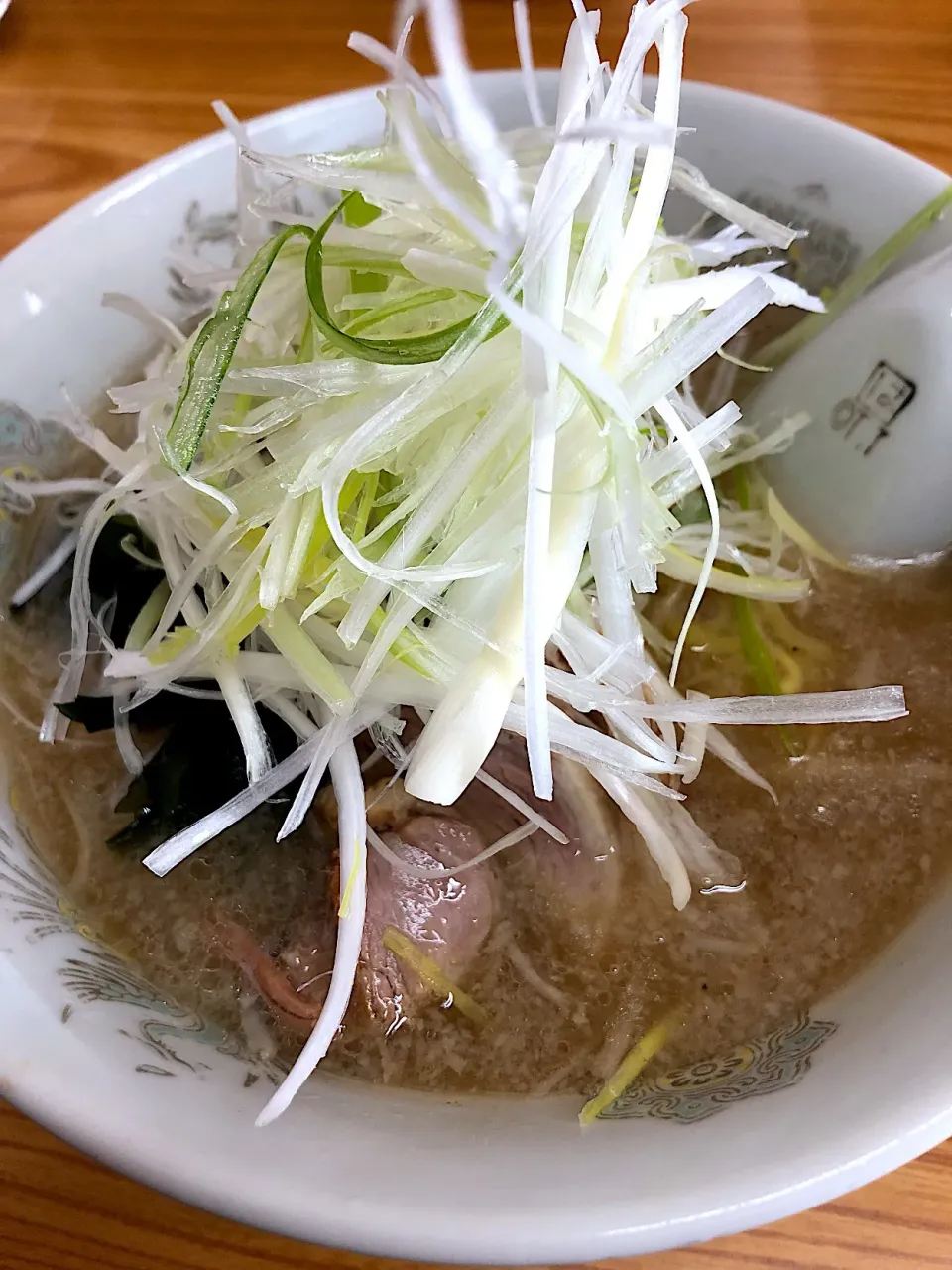 とんこつしょうゆ♡ネギラーメン♡lunch♡2019/02/18|ちび太さん