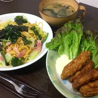 ブロッコリーの芯まで利用したパスタ🍝
と手羽中唐揚げ🍗|まさるさんさん