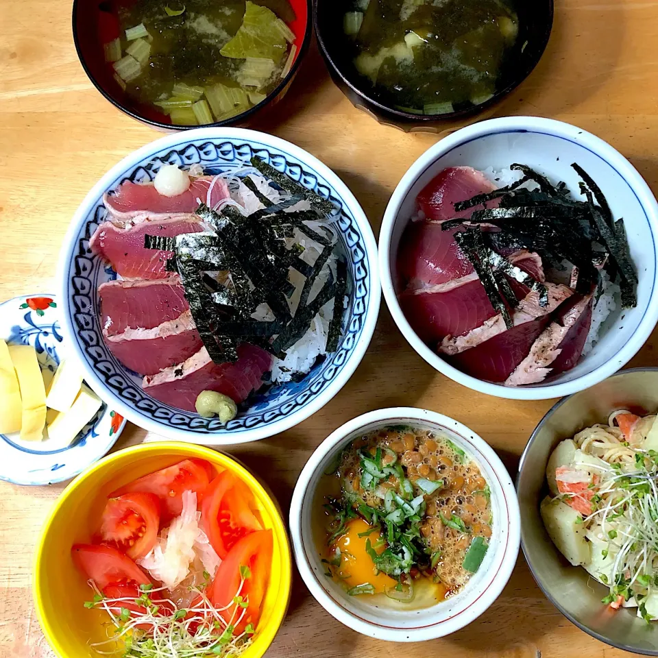 鰹タタキ丼🐟🐟🐟|Makokoさん