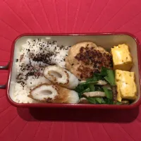 Snapdishの料理写真:とりにく味噌バーグなど弁当|Yuttukoroさん