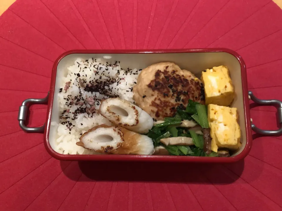 とりにく味噌バーグなど弁当|Yuttukoroさん