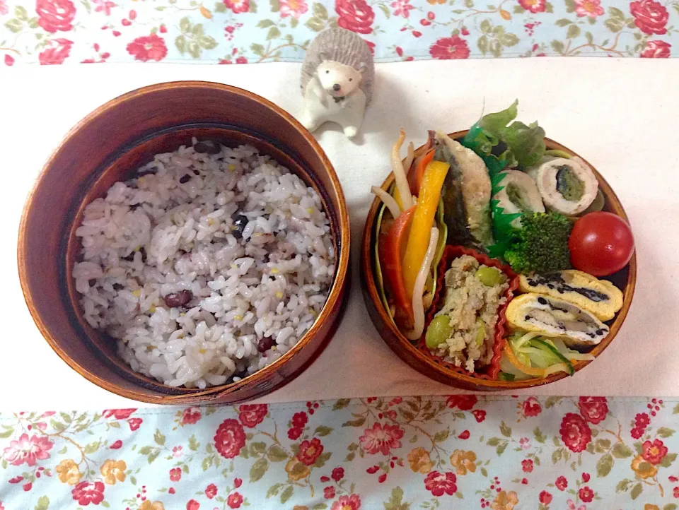 Snapdishの料理写真:今日のお弁当😊 #わっぱ弁当  #夫弁当  #丸弁当  #地味弁当|naonaomimichanさん