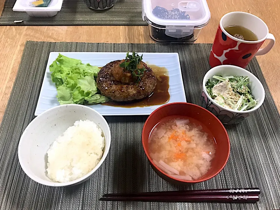 和風ハンバーグ定食|なちょすけさん