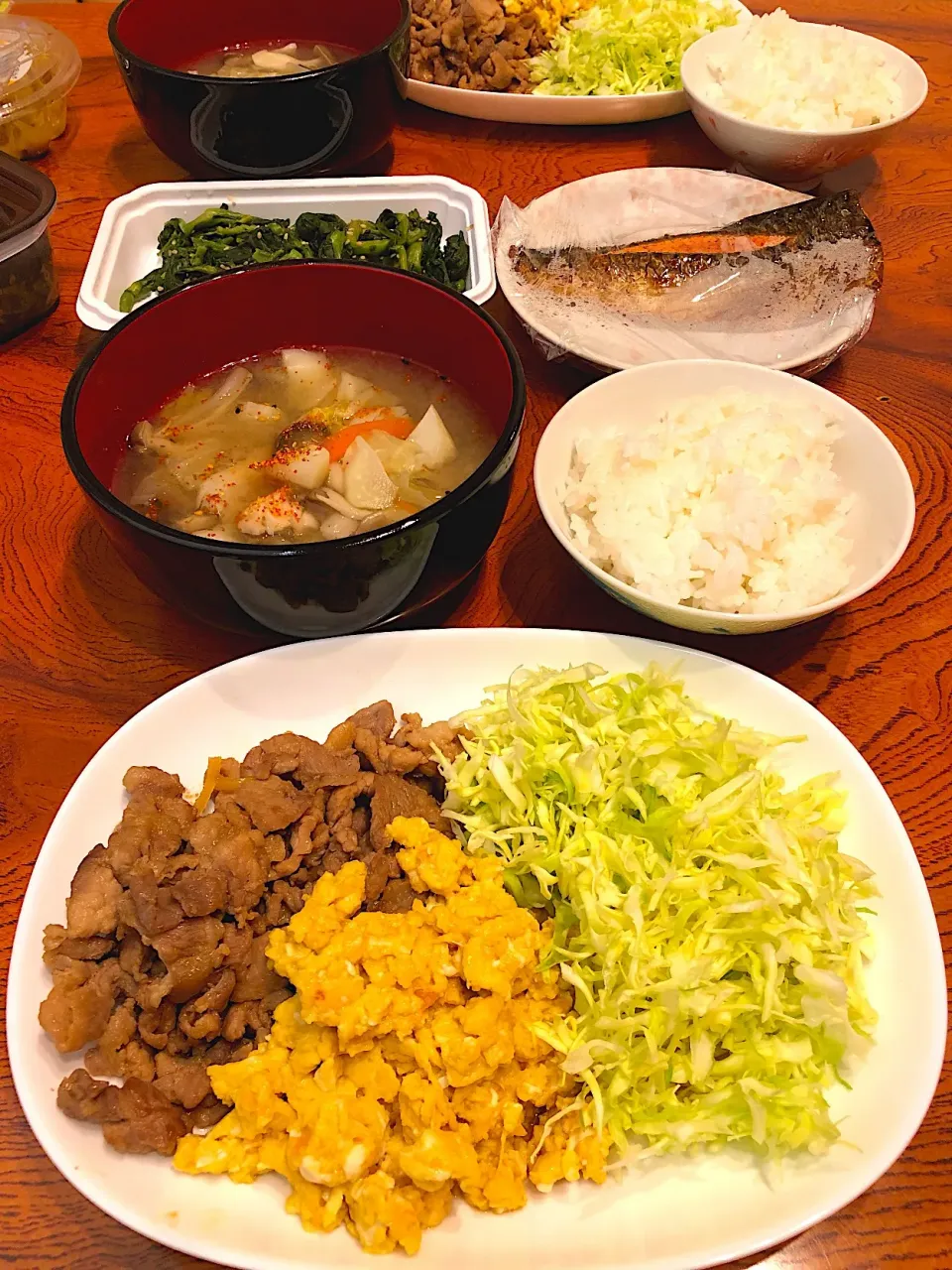 豚こまのしぐれ煮、鯖明太焼き、きのこ汁😋|すかラインさん