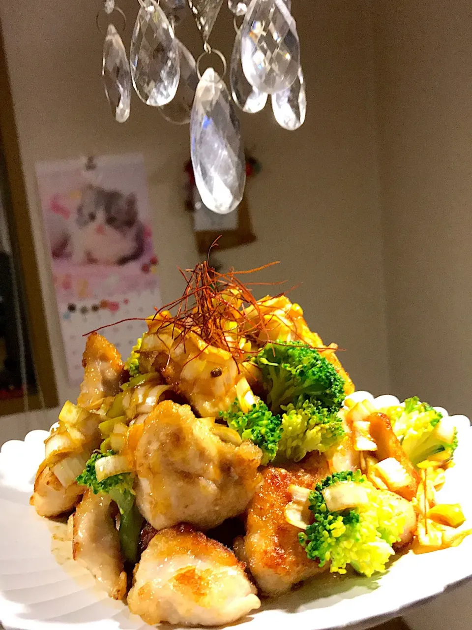 Snapdishの料理写真:鶏胸肉の油淋鶏＋コチュジャン和え〜〜？とでも
言うかな？😌|まんぞーさん