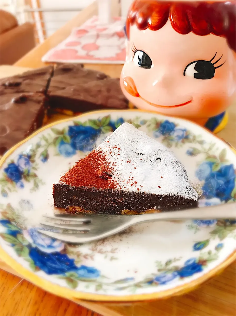 材料３つで♡焼かない生チョコケーキ。|ぽき。さん