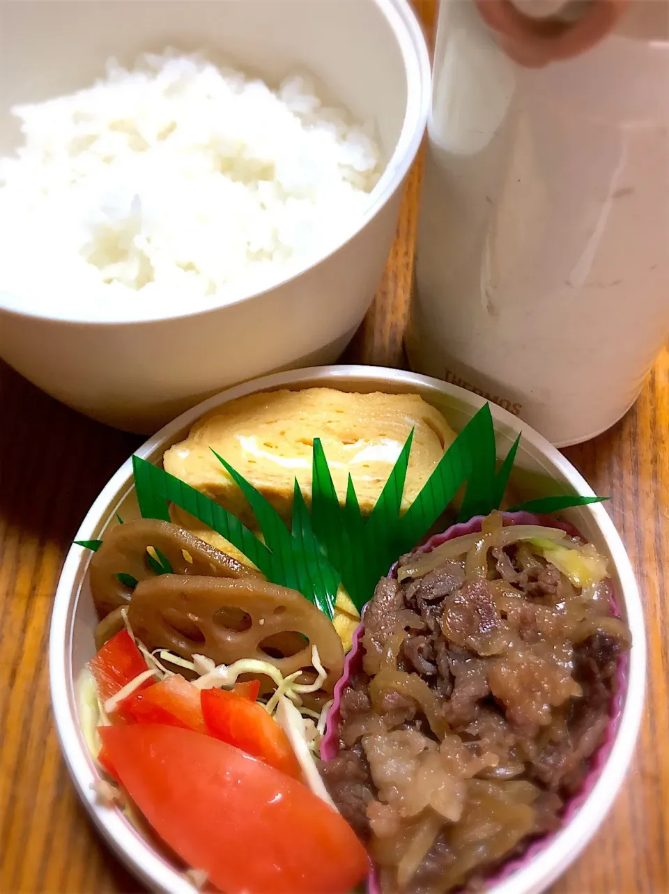 2月21日(木) 牛弁当🥚|かよっぺさん