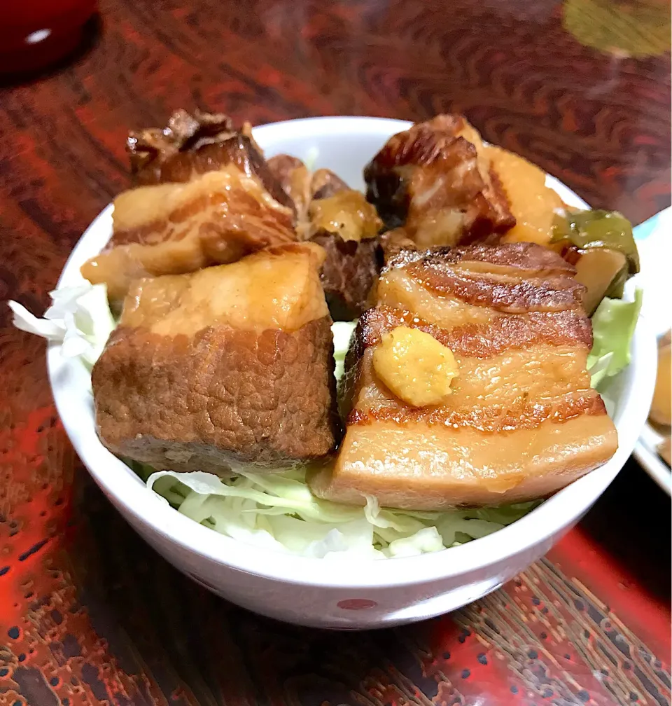 豚角煮丼♪|このみんさん