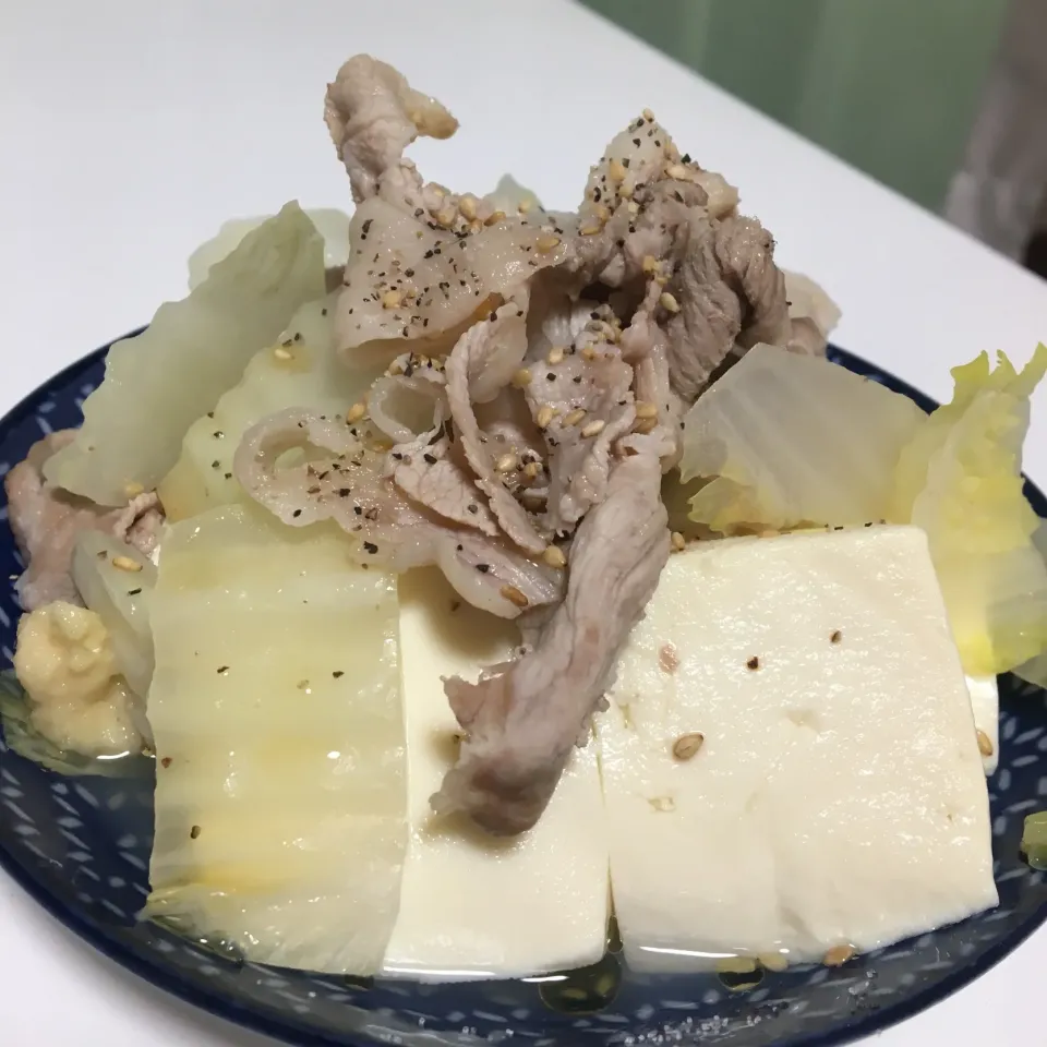 豚しゃぶと豆腐のおかずサラダ|まちゃこさん