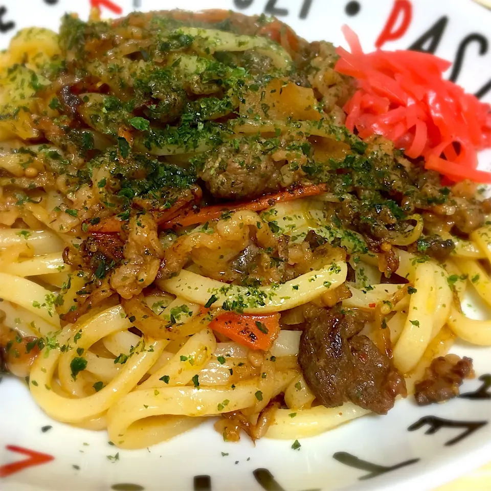 Snapdishの料理写真:今日の夕飯🍴プルコギ焼きうどん|琥珀さん