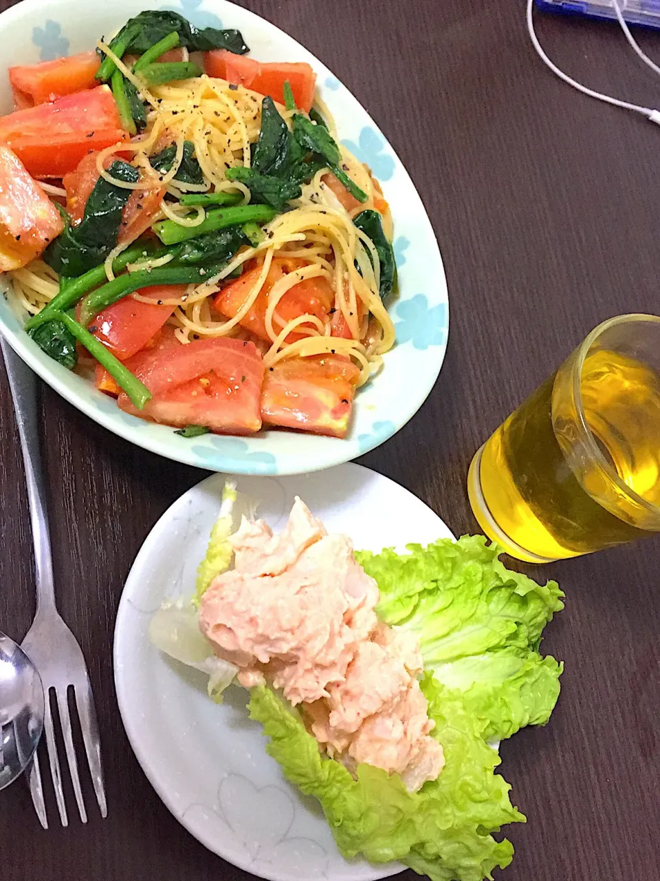 トマトとほうれん草のパスタ🍝|まさるさんさん