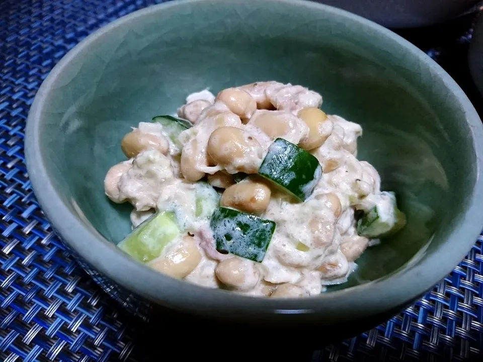 うめこんぶ茶で大豆とツナのサラダ|梟姉さんさん