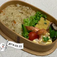 Snapdishの料理写真:鶏めし弁当〜自慢のだし巻き玉子と一緒に‼️|marumarumamさん