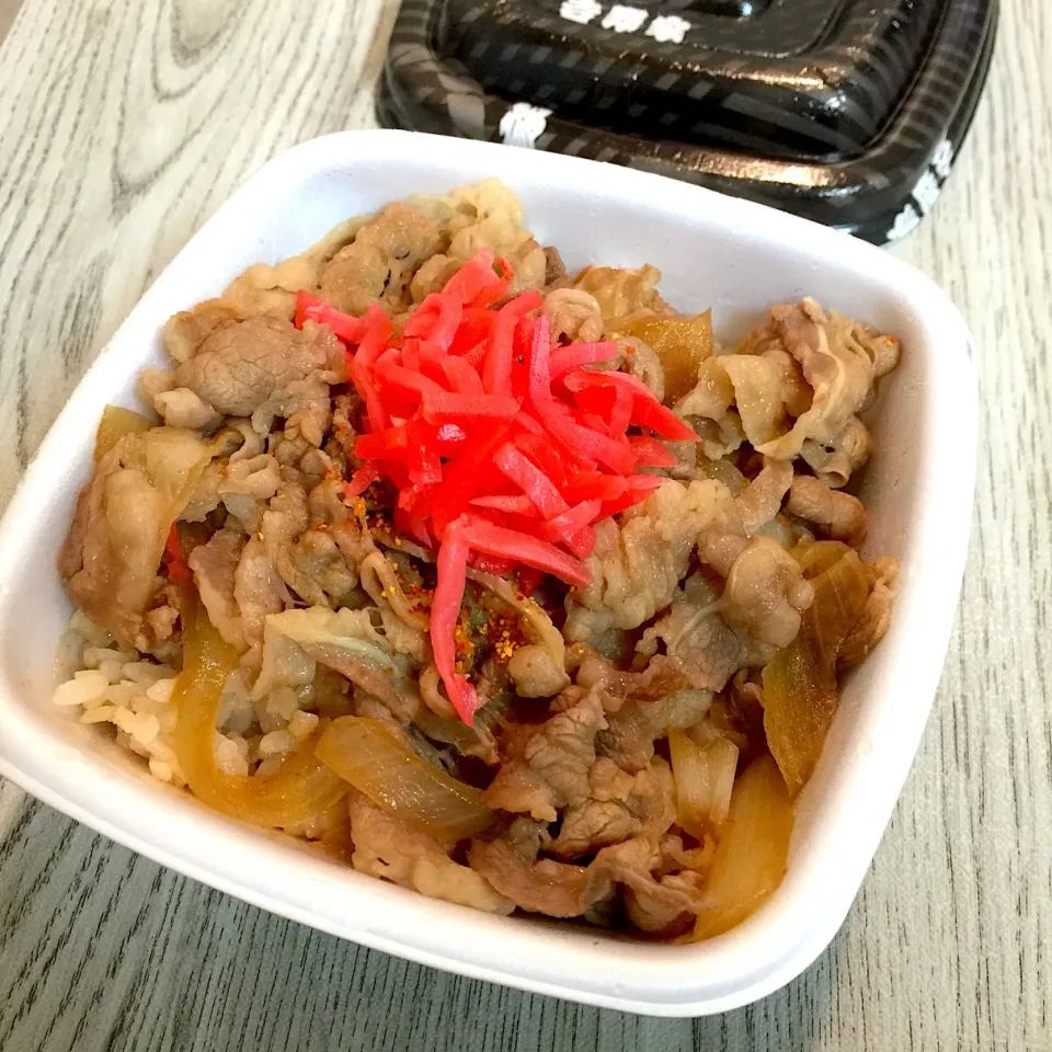 牛丼 
最後のSuper FridayクーポンでGET|まみっこさん