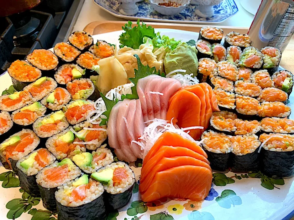 Sushi and sashimi platter🥢🍱🍣  #sushi  #sashimi|🌺IAnneさん