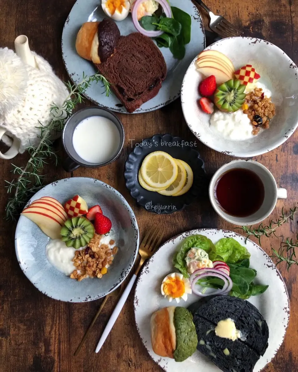 コトハジのパンで朝ごはん|@keijunrinさん