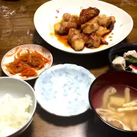 Snapdishの料理写真:大根の肉巻き、きんぴら、鶏ハムと小松菜の梅和え、味噌汁|ナッツさん