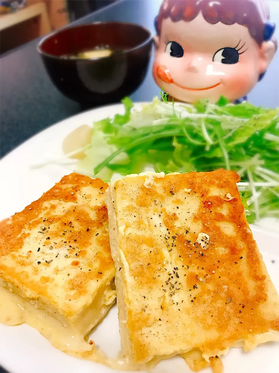 Snapdishの料理写真:感動モノ♡高野豆腐のチーズオムレツ風。|ぽき。さん