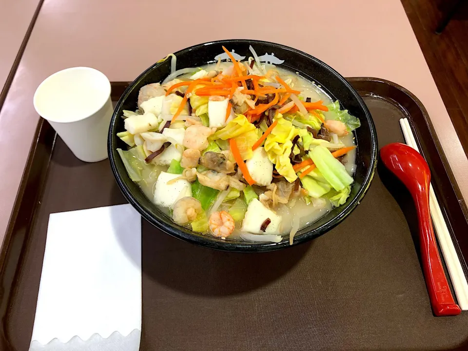 Snapdishの料理写真:海鮮野菜らーめん|しのぶさん