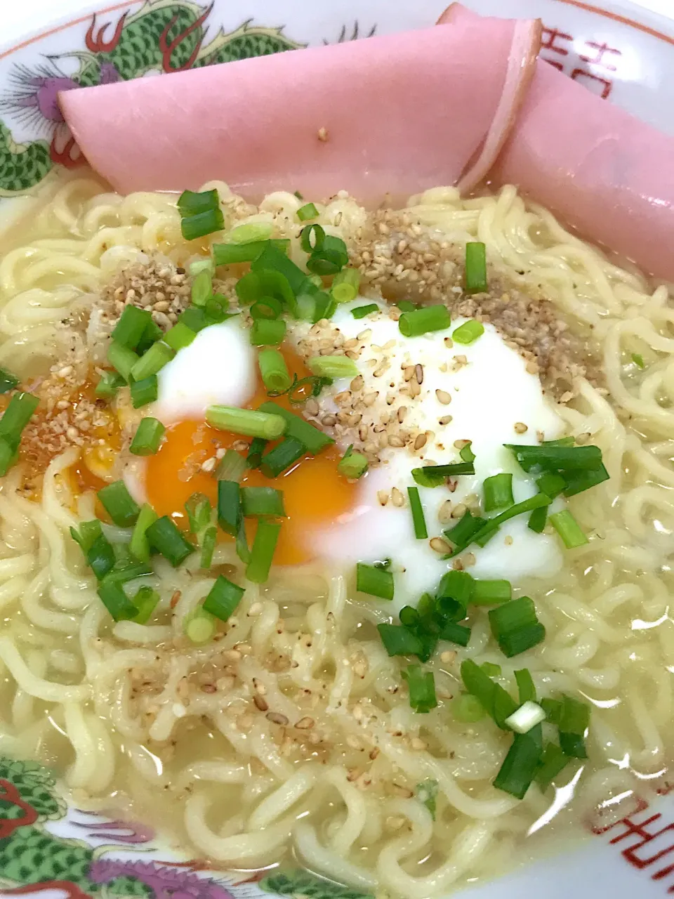 塩ラーメン♫wwwww|Yoshihiro Andoさん