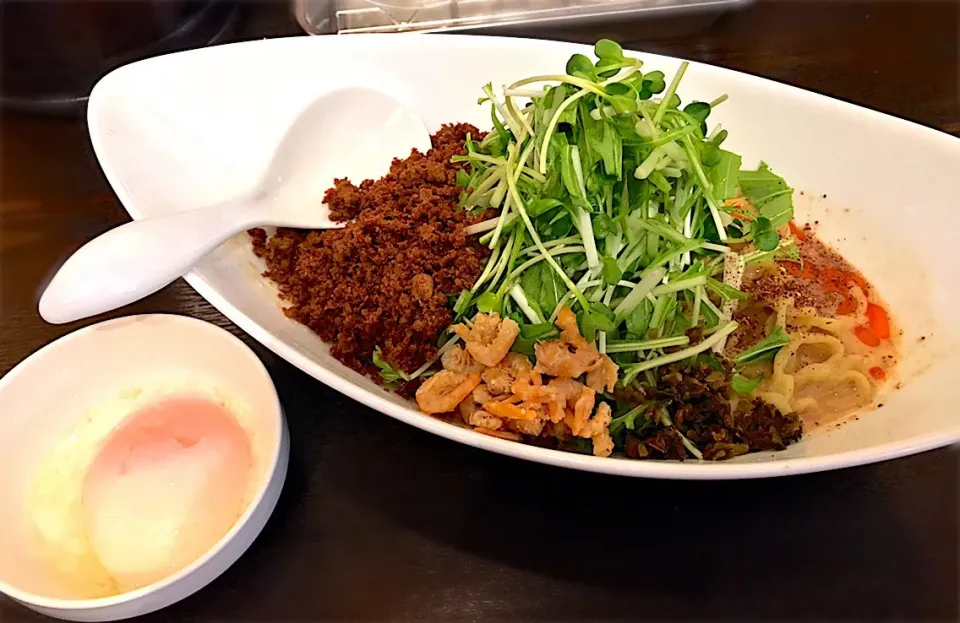 白胡麻汁無坦々麺（1辛）+温泉玉子|toshi,I🍴さん