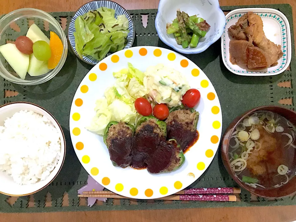 ピーマンの肉ずめ定食|ゆうかさんさん