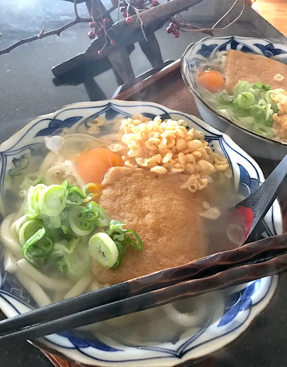 Snapdishの料理写真:家なら有り❣️ きつねたぬきうどん🦊🤣🤣🤣🤣👍|シュトママさん